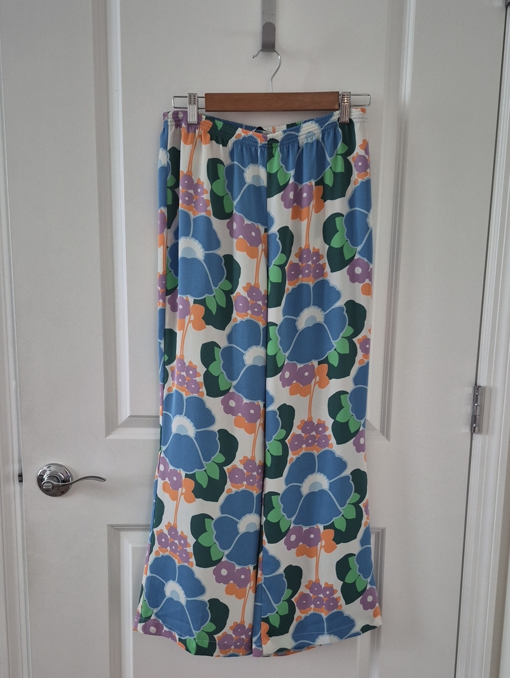 Zara Slightly Bell Bottom Pants